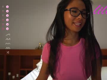 webcam girl _lillilly_ capture image #5021493
