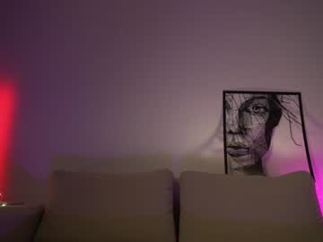 webcam girl lucie_beltran capture image #5335173