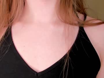 webcam girl yourlovelyjul capture image #5303491