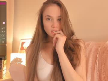 webcam girl miaaperry capture image #5341234