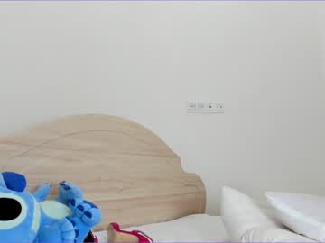 webcam girl hayneiko capture image #1272001