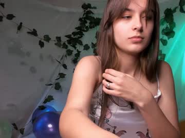 webcam girl twinkle_planet capture image #4164665
