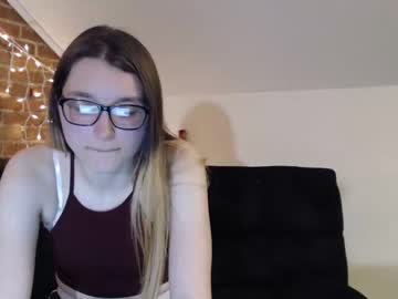 webcam couple jennifuhrer1999 capture image #2024352