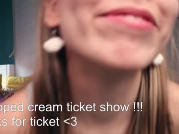 webcam girl aleksa_cutie capture image #1846869
