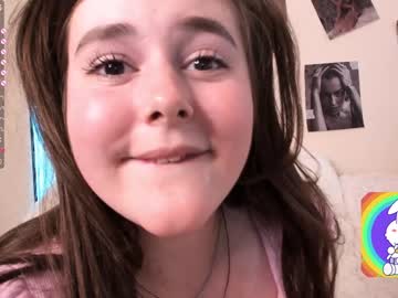 webcam girl emilia_me capture image #2326647