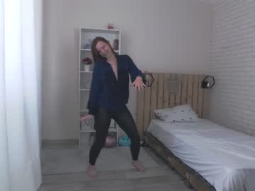 webcam girl pion_white capture image #2374444