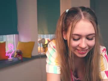 webcam girl aleksa_cutie capture image #1902077