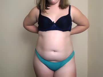 Cam for curvy_baby_