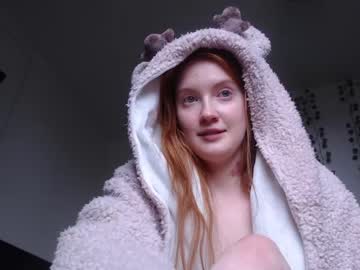webcam girl dominiquemystique capture image #2010994