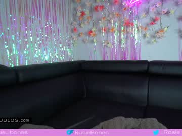 webcam girl rosiebones capture image #4971480