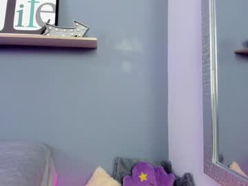 webcam girl saschaholmen capture image #4317843