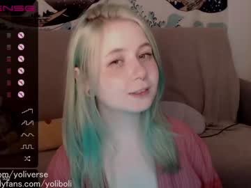 webcam girl yoliverse capture image #2062557