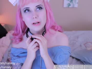 webcam girl runesy capture image #2235793