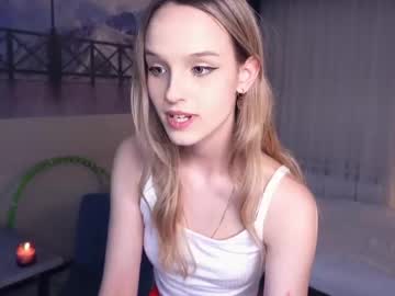 webcam girl synneburby capture image #5552159