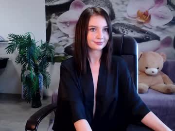 webcam girl jennycutey capture image #4630100
