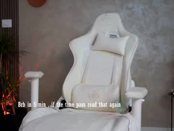 webcam girl xoxo_emma capture image #2621630