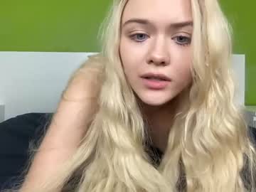 webcam girl lily_holy capture image #3614531