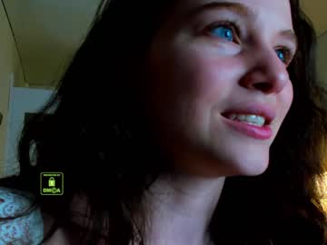 webcam girl demurelixir capture image #2330251