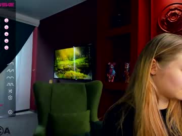 webcam girl polumna_tural capture image #5185235