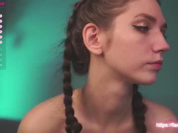 webcam girl angels_kiss capture image #4134636