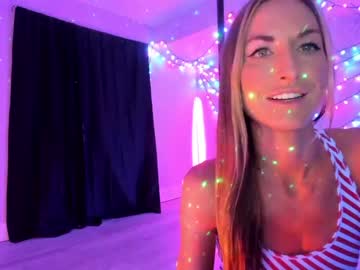 webcam girl fit_american_girl capture image #1163878