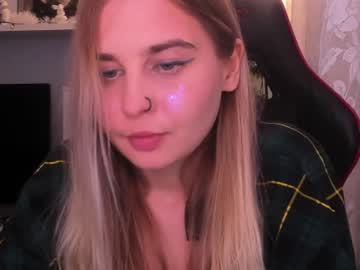 webcam girl sweetmila1 capture image #4835121