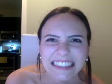 webcam girl isla_flowers capture image #359005