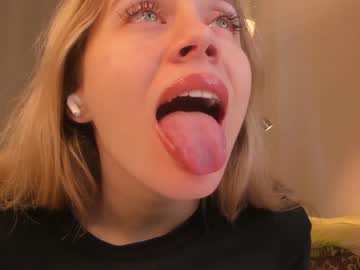 webcam girl sexybarbi capture image #1941652