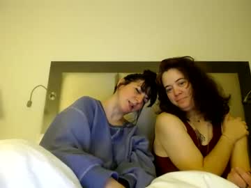 webcam girl milfmonee capture image #5010332