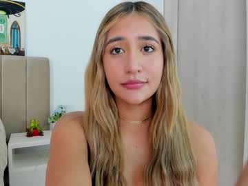 webcam girl amelie_bunny_real capture image #2848737