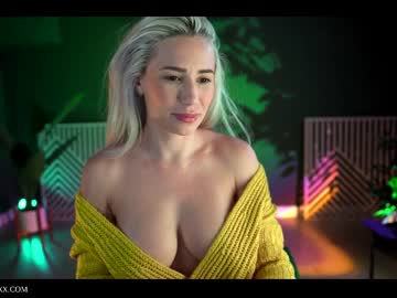 webcam girl provocatrixx capture image #4903009