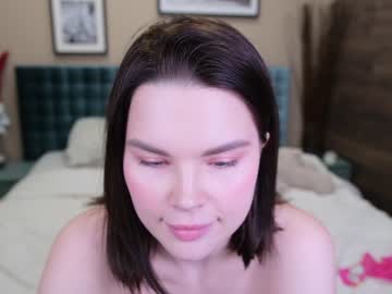 webcam girl love_you_to123 capture image #1838436