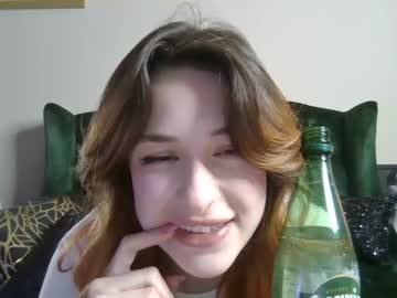 webcam girl milkywhiiite capture image #3397473
