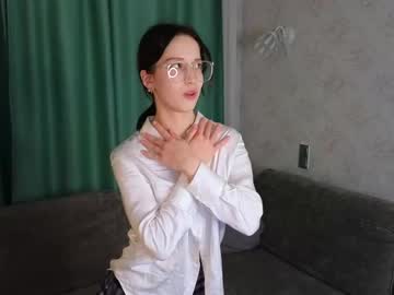 webcam girl synnovebrabson capture image #5622594