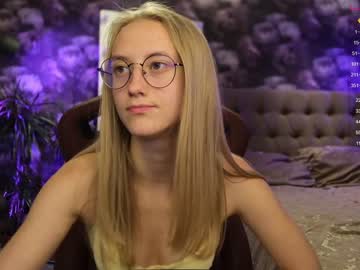 webcam girl angeellina capture image #3908105