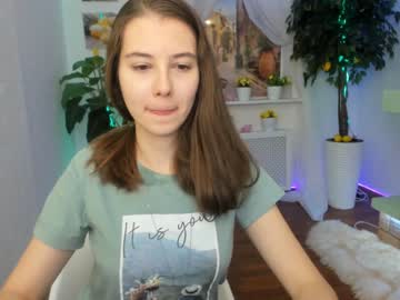 webcam girl carolineprise capture image #1116825