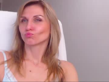 webcam girl lady_ada capture image #908595