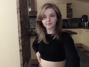 webcam girl lucydelovely capture image #4885186