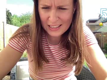 webcam girl eatmypie69 capture image #2612519