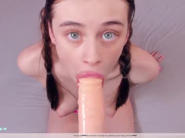 webcam girl evalanis capture image #2080633