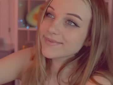 webcam girl mia_milagros capture image #2140404