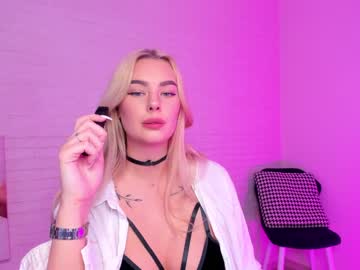 webcam girl 8a8y_nura capture image #2258083