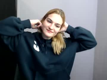 webcam girl tara_mony capture image #2498168