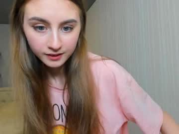 webcam girl elizabeth_wong capture image #209349