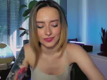 webcam girl _yvie_ capture image #3035018