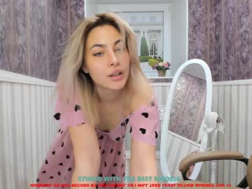 webcam girl gloria_blush capture image #2660165