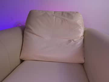 webcam girl princessasiana capture image #2942647