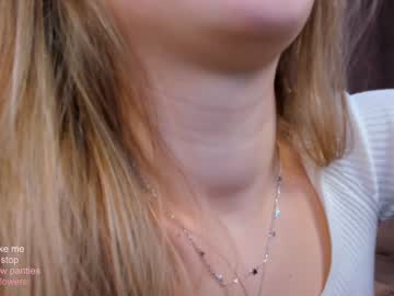 webcam girl milablush capture image #4803748