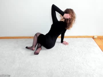 webcam girl giveyouelevenminutes capture image #4994339