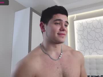 webcam man arilas_ capture image #1568300
